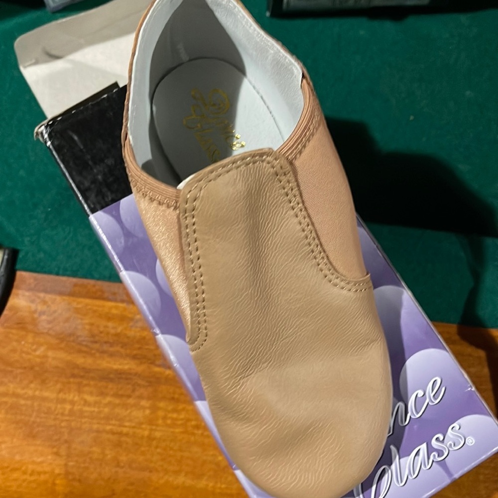 New Dance Class women’s caramel jazz boot